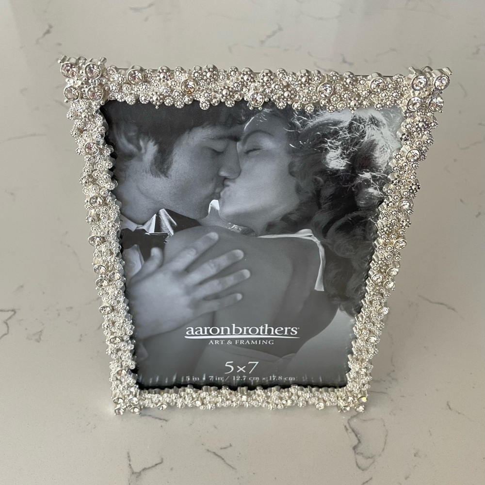 Picture frame - Picture 2 of 3